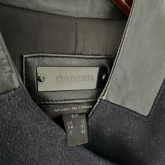 Rare Danier Leather Wool Panel Sleek Varsity Inspired Jacket - Picture 2 of 3